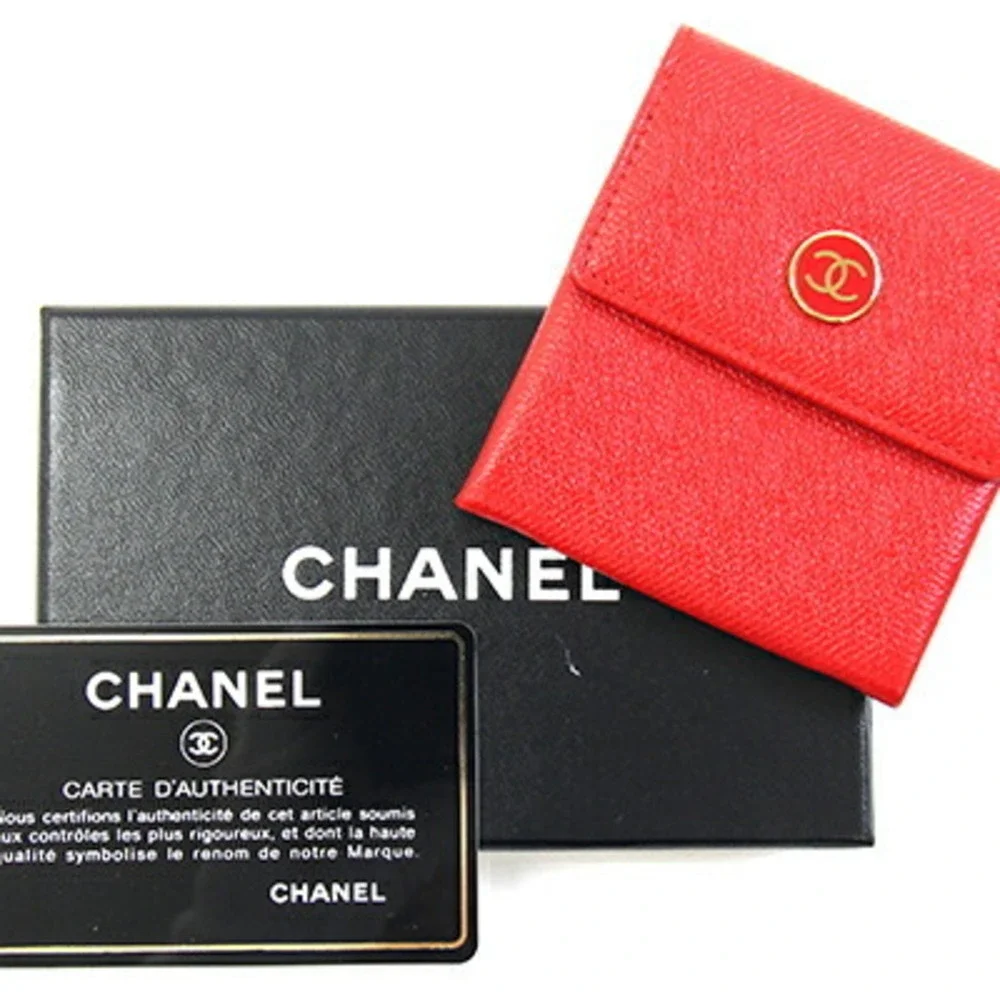 CHANEL Red Leather Wallet - Picture 6 of 6